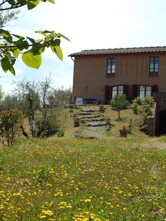 Fullino Nero Rta - Residenza Turistico Alberghiera Сиена Экстерьер фото